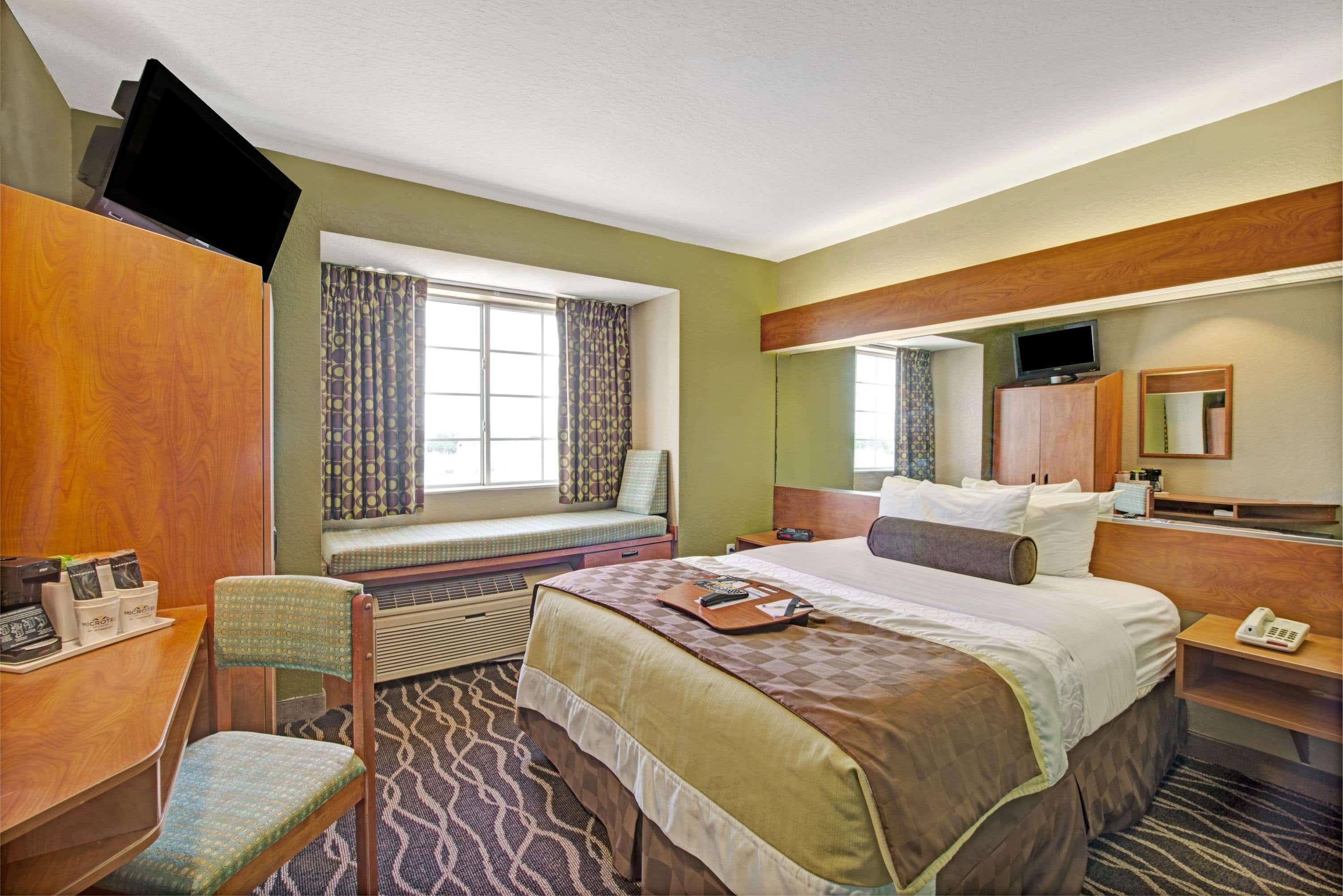 Hotel Super 8 By Wyndham San Antonio Downtown Ne Esterno foto