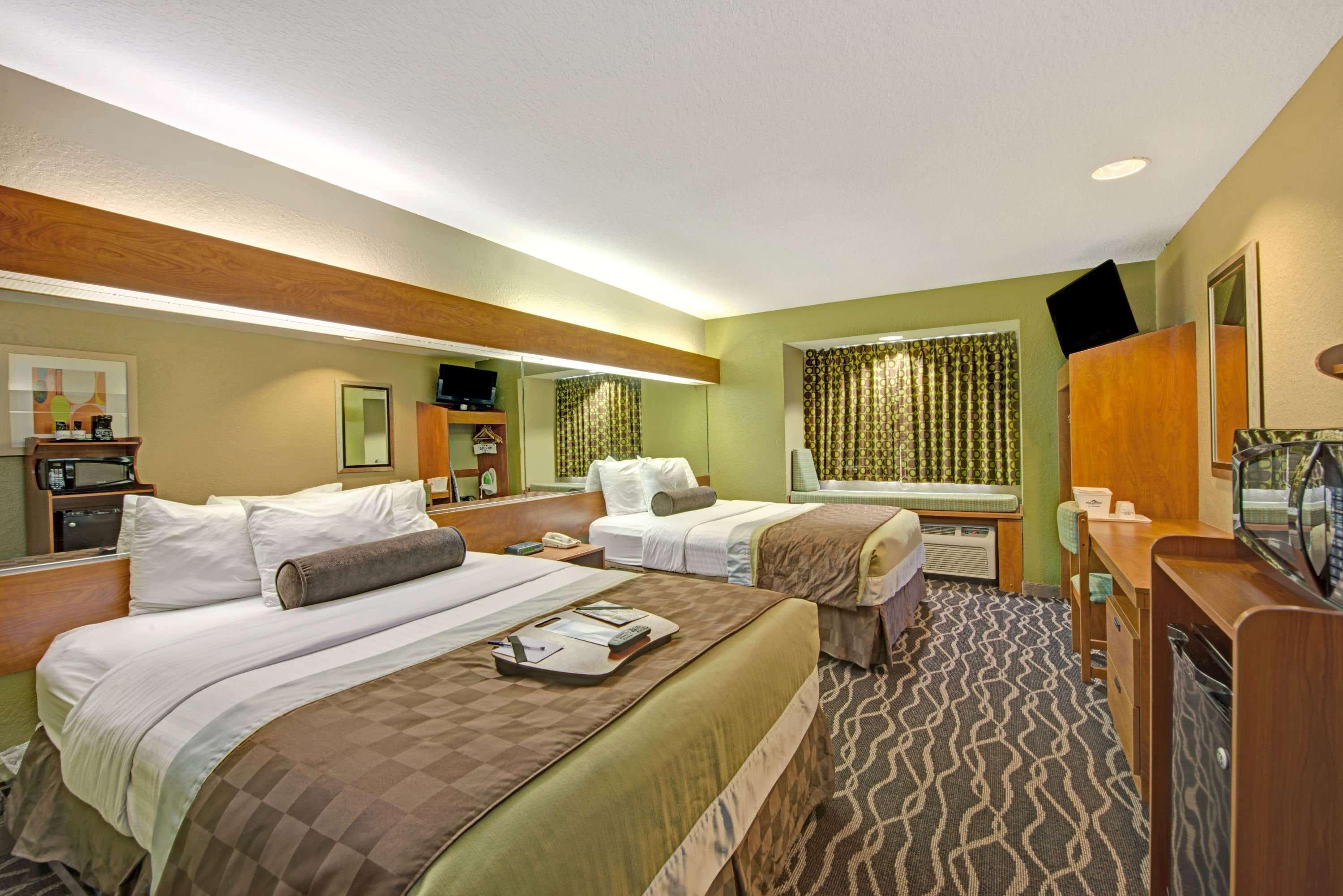 Hotel Super 8 By Wyndham San Antonio Downtown Ne Esterno foto