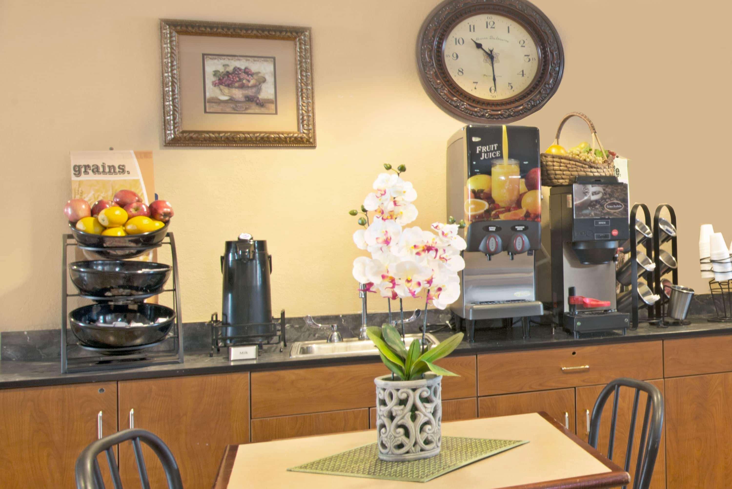 Hotel Super 8 By Wyndham San Antonio Downtown Ne Esterno foto