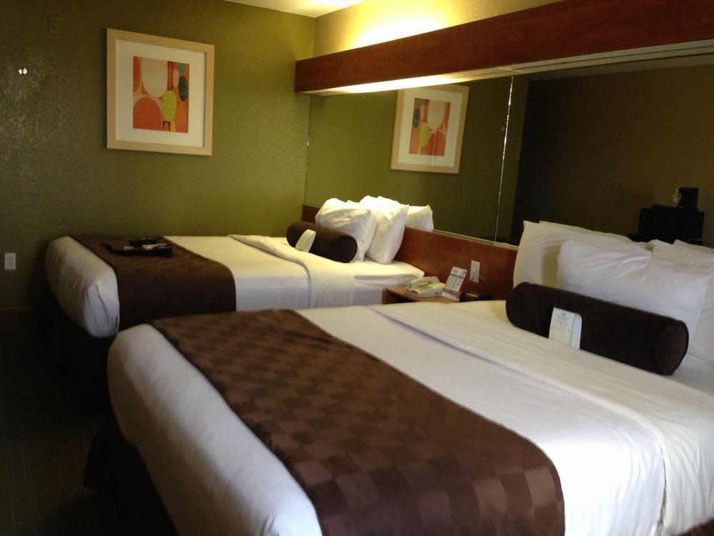 Hotel Super 8 By Wyndham San Antonio Downtown Ne Esterno foto