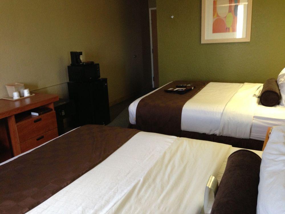 Hotel Super 8 By Wyndham San Antonio Downtown Ne Esterno foto